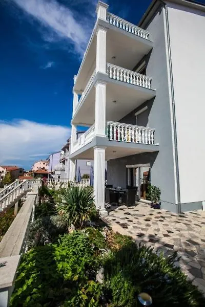 Apartment In Crikvenica With Sea View, Terrace, Air Conditioning, Wifi 3492-6